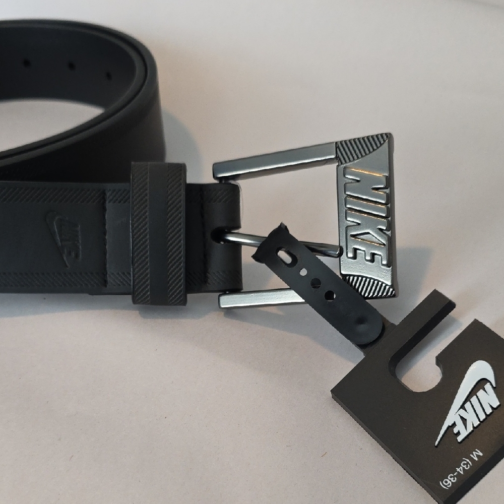 Nike Belt - Black Men’s Belt with Branded Silver Buckle 34 - 36